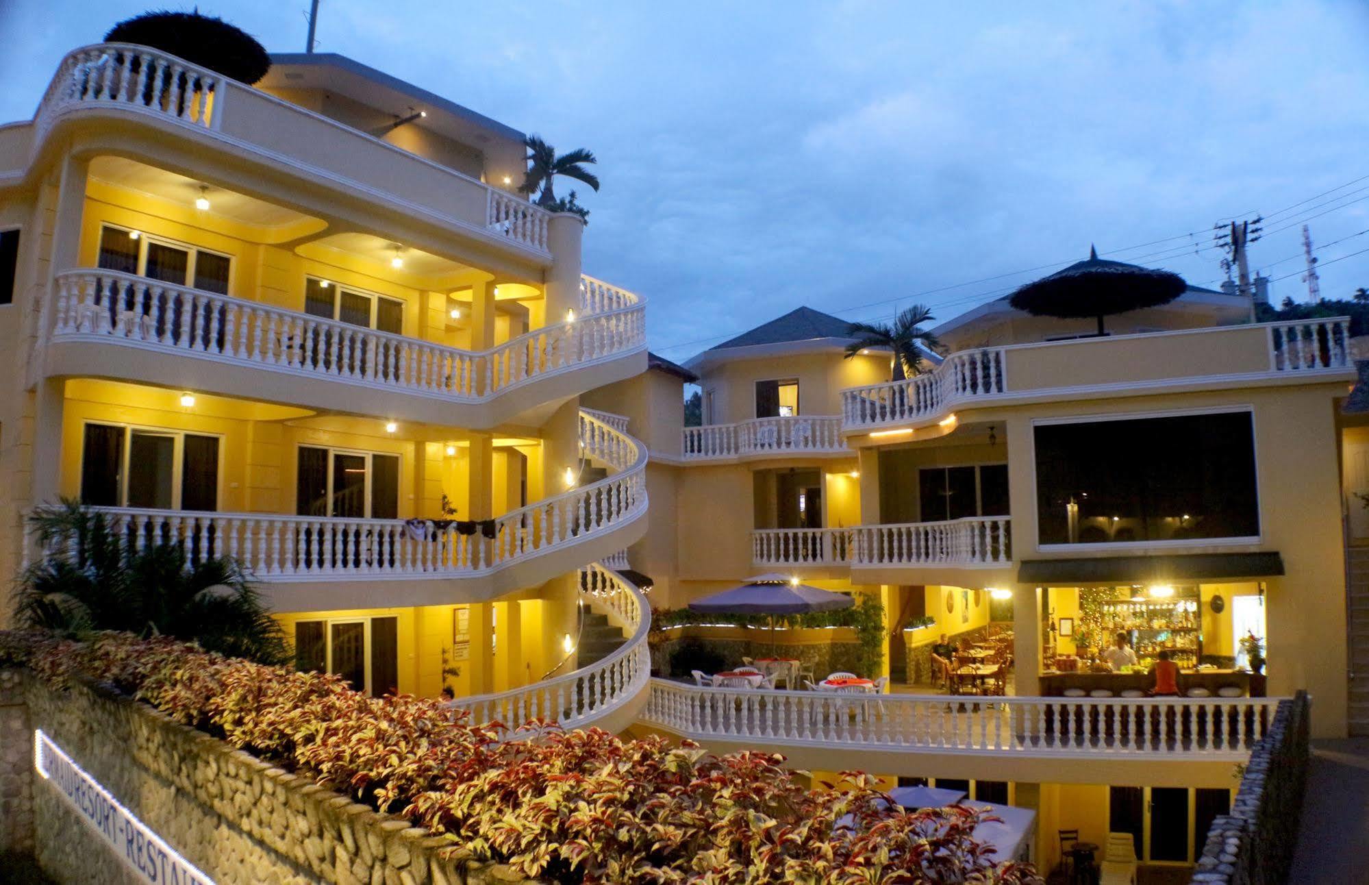 Mermaid Resort Puerto Galera Exterior foto